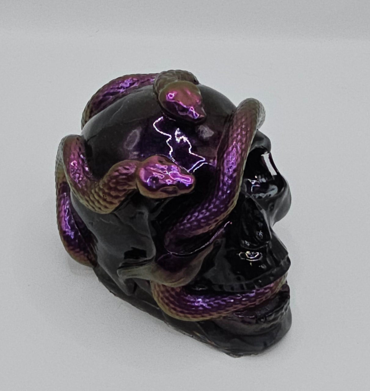 skull serpents