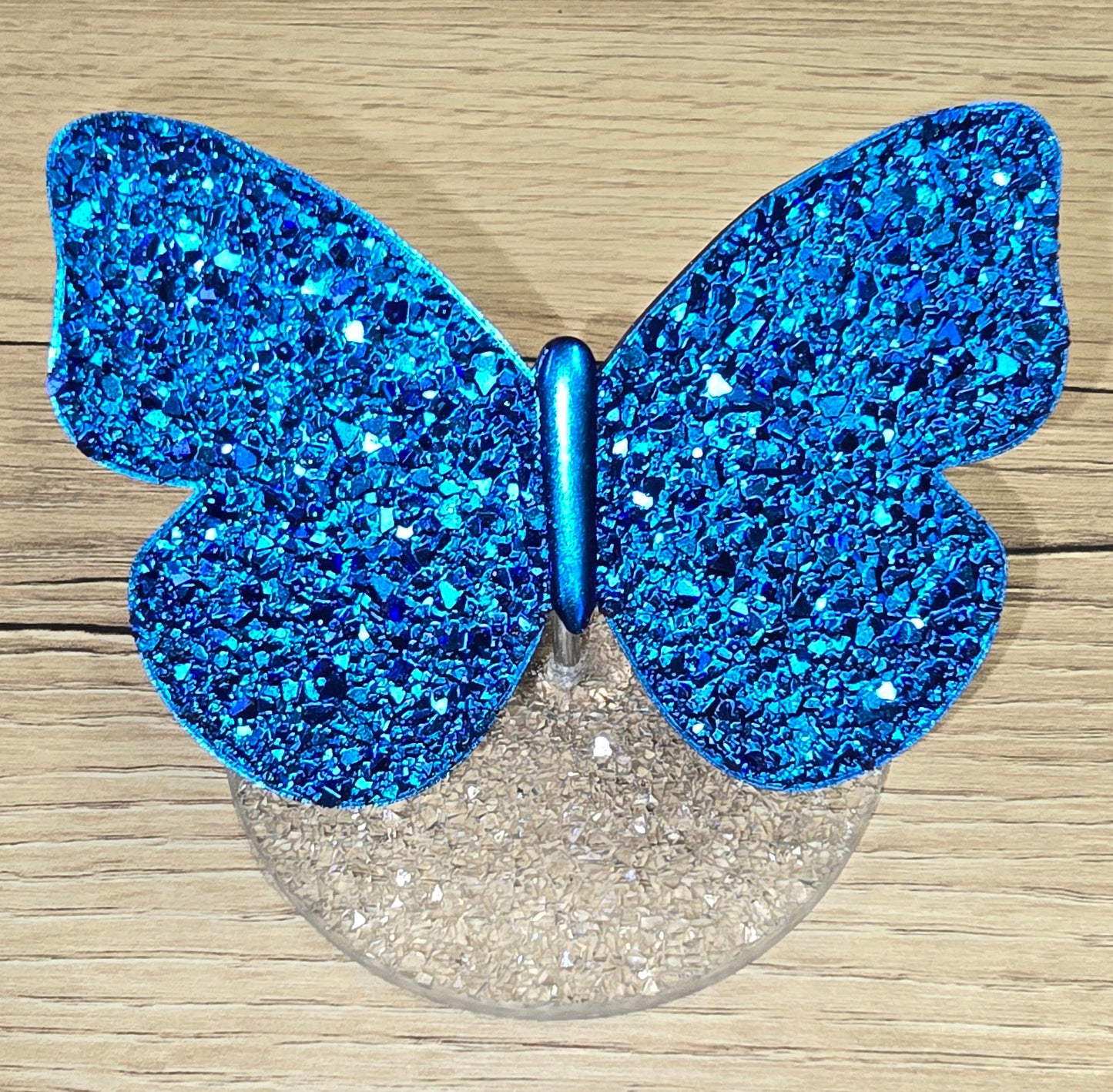 Papillon effet diamants en resine epoxy