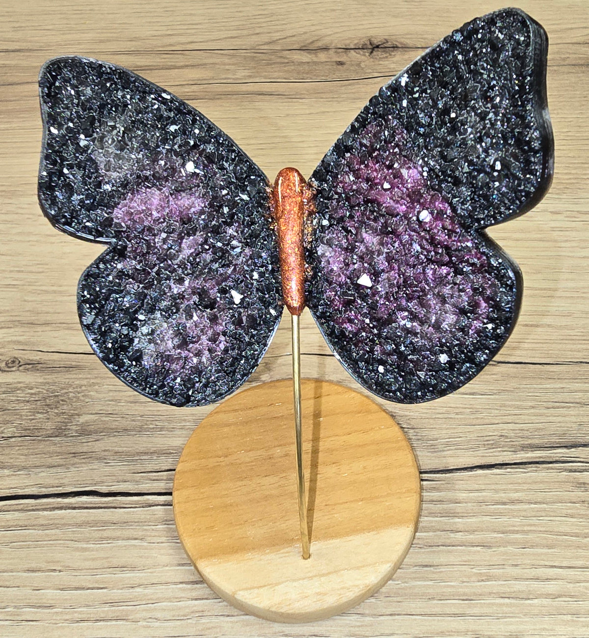 Auiremrti 40 pièces d'accessoires de nail art papillon, strass papillons colorés 3D, pierres précieuses pour ongles, diamants papillons mignons, décorations d'été pour ongles Auiremrti 40 pièces d'accessoires de nail art papillon, strass papillons colorés 3D, pierres précieuses pour ongles, diamants papillons mignons, décorations d'été pour ongles